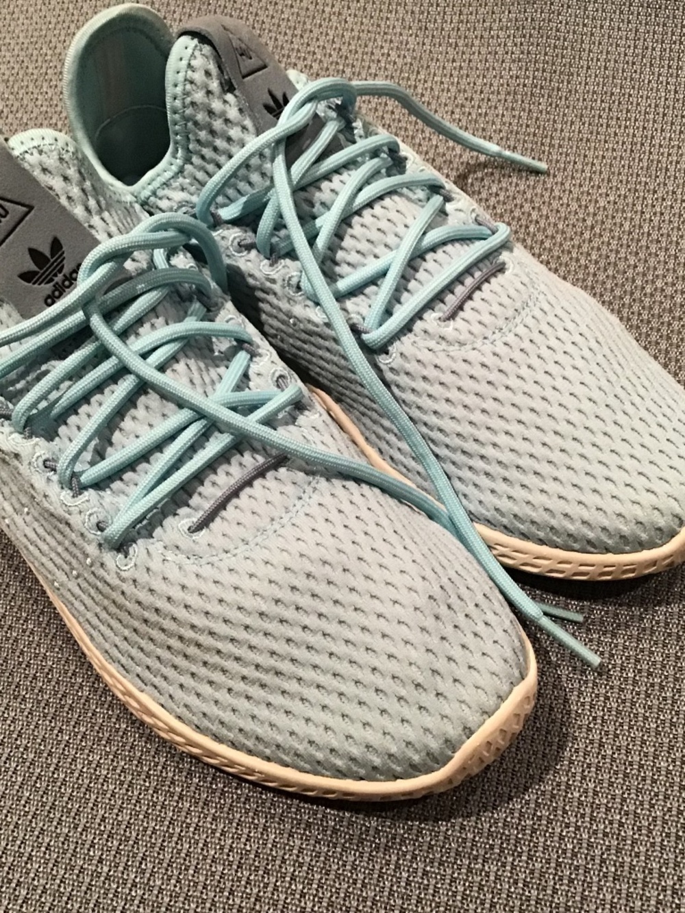 Adidas pharrell x tennis adidas Hu ice blue